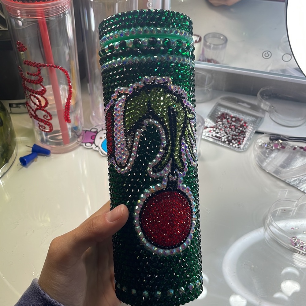 Holiday Crystal Cup - Picture 3 of 4